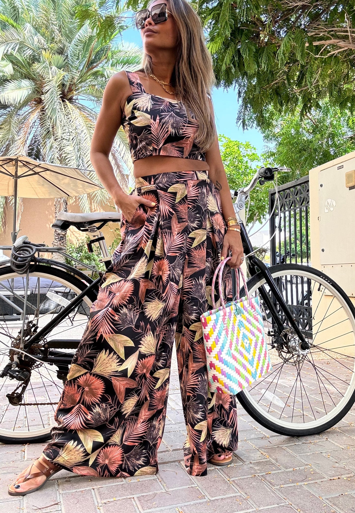 Mila matching cropped top with wide-legs trousers
