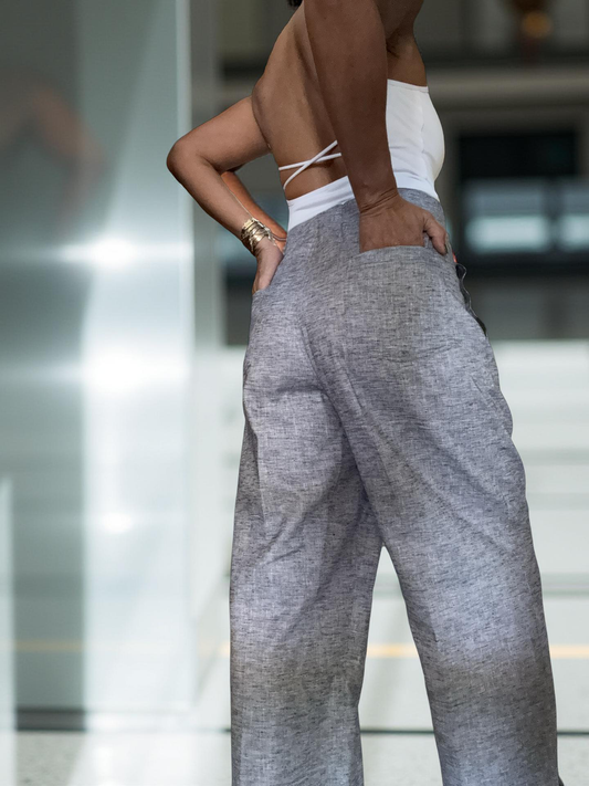Lulu Cotton high-waisted trousers